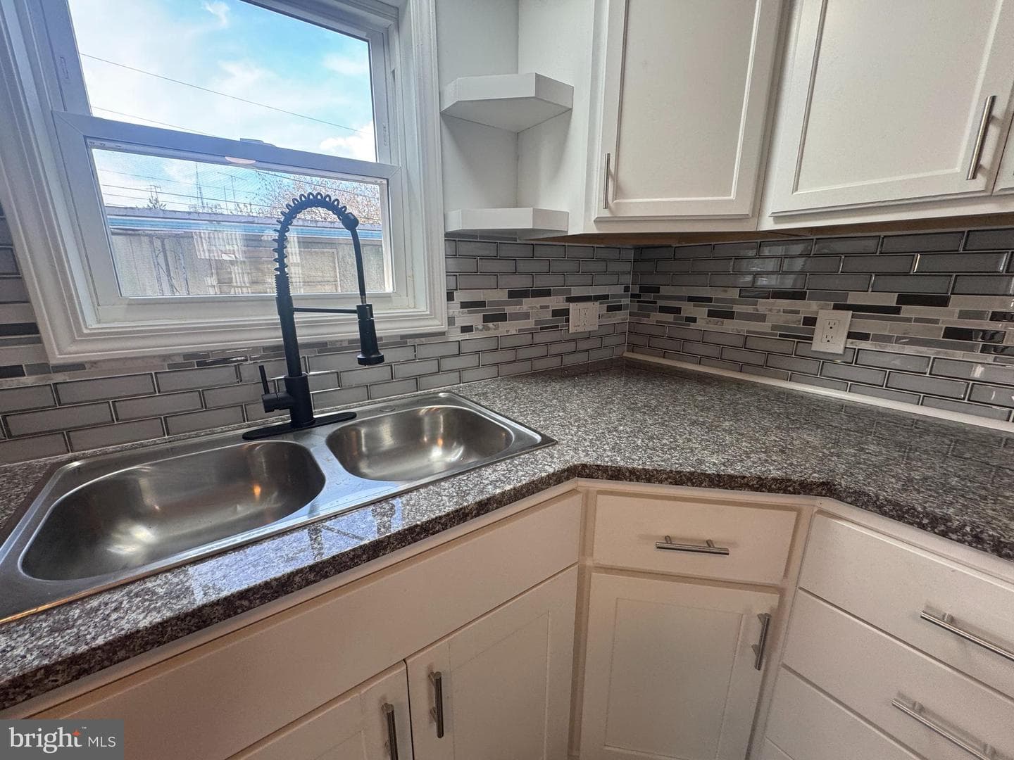 4 Nelson Manor Lane photo 3