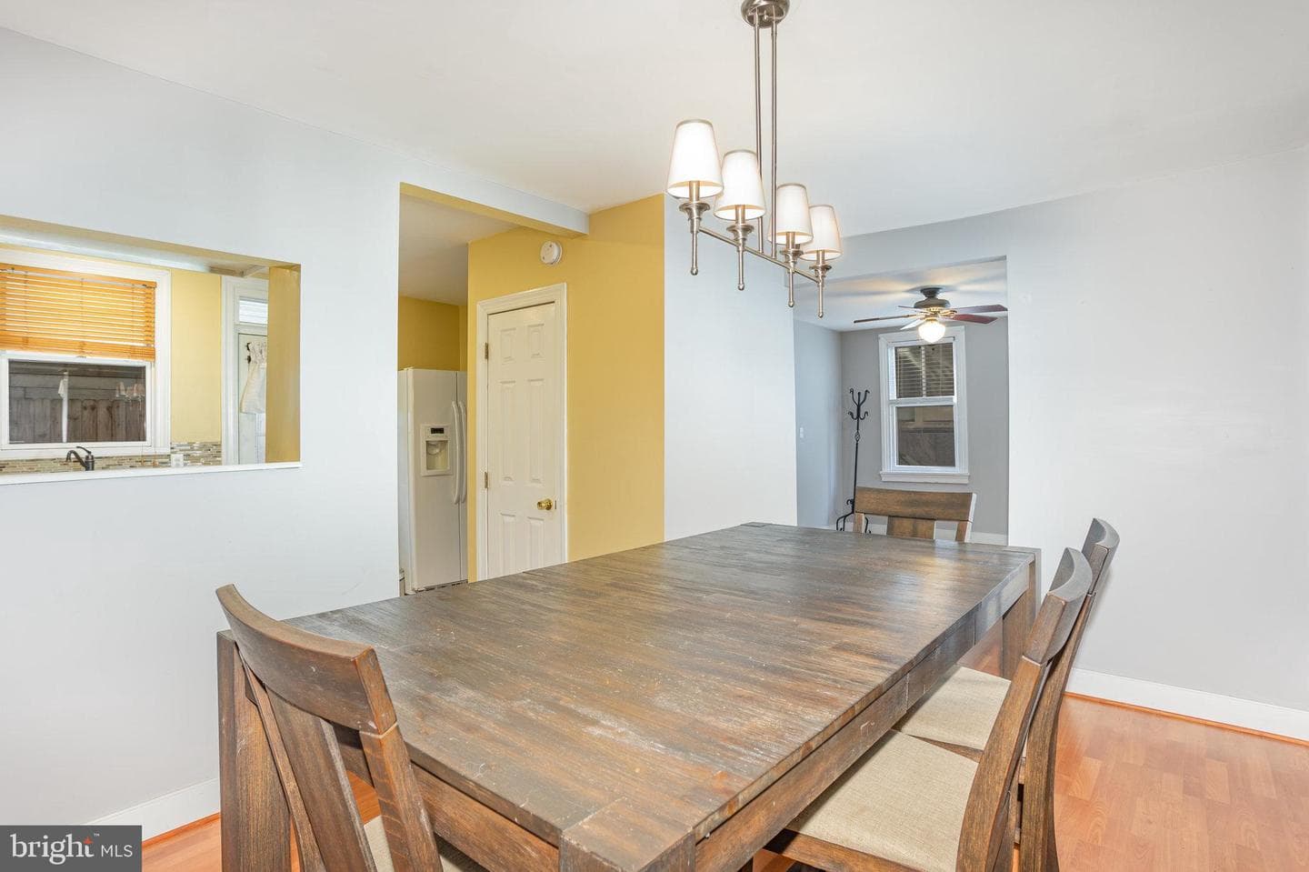 901 Capital Street photo 10