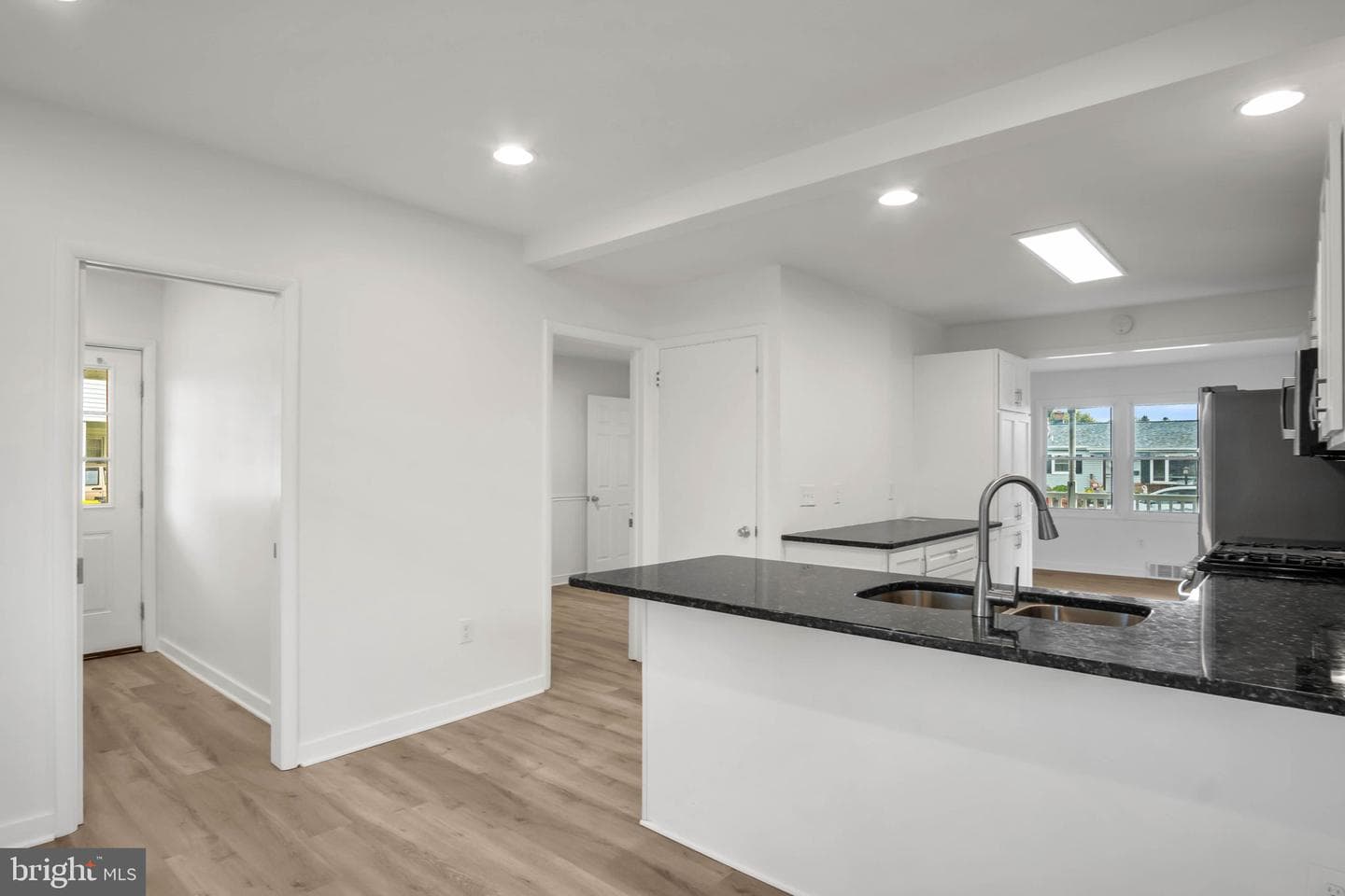 22 Shirley Drive photo 2