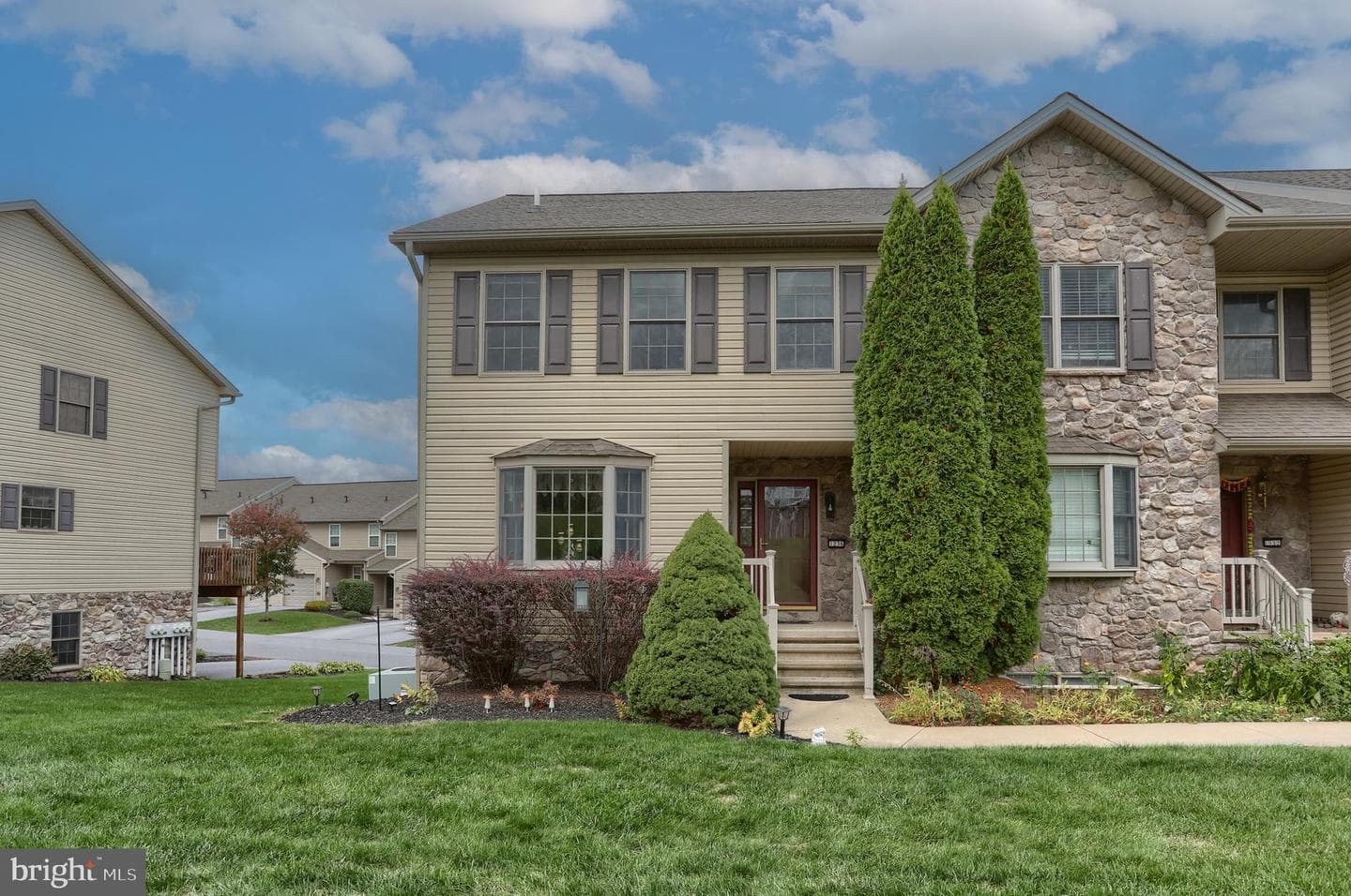 1236 Overlook Road photo 1