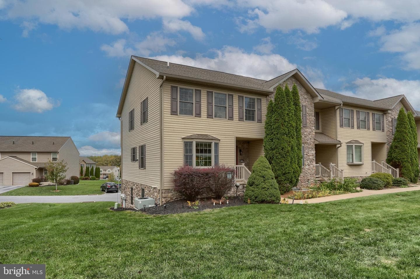 1236 Overlook Road photo 3