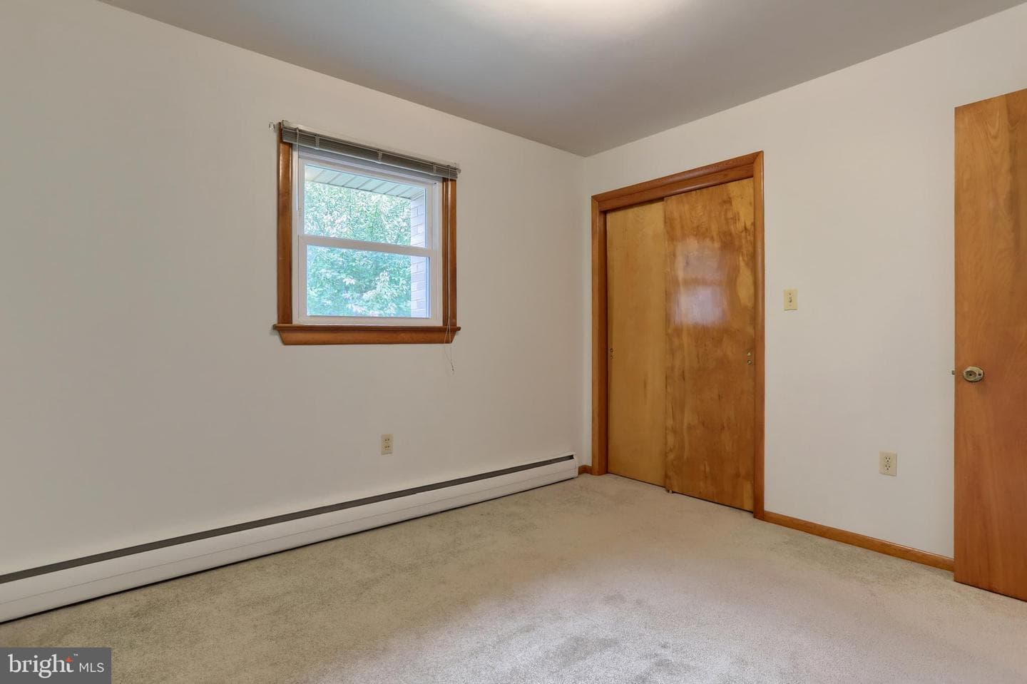 523 3rd St photo 12