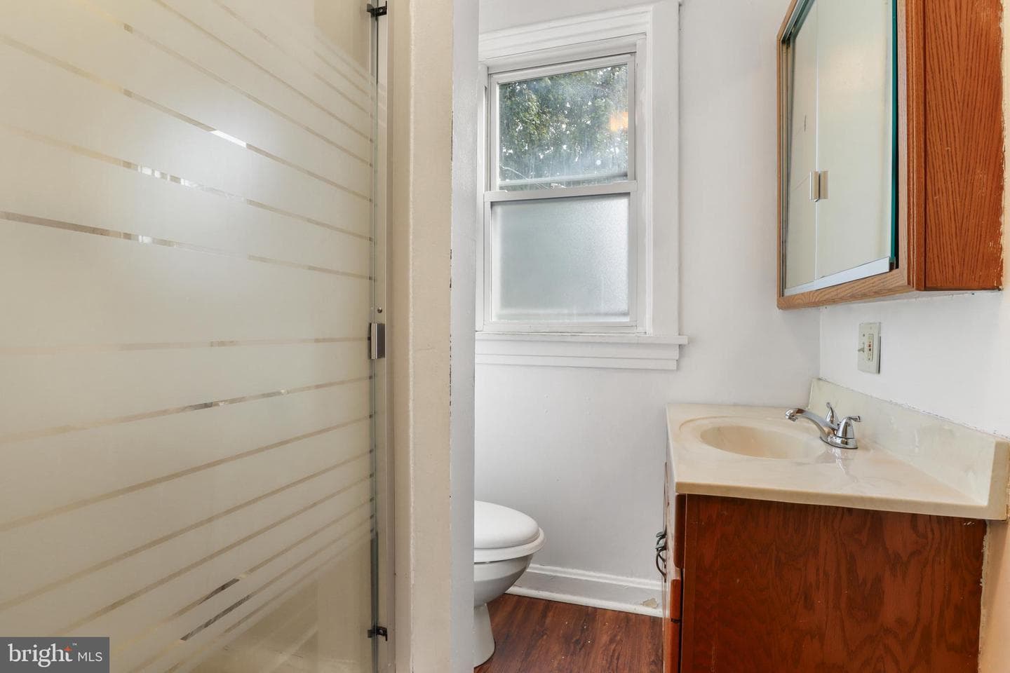 1837 Forster Street photo 16