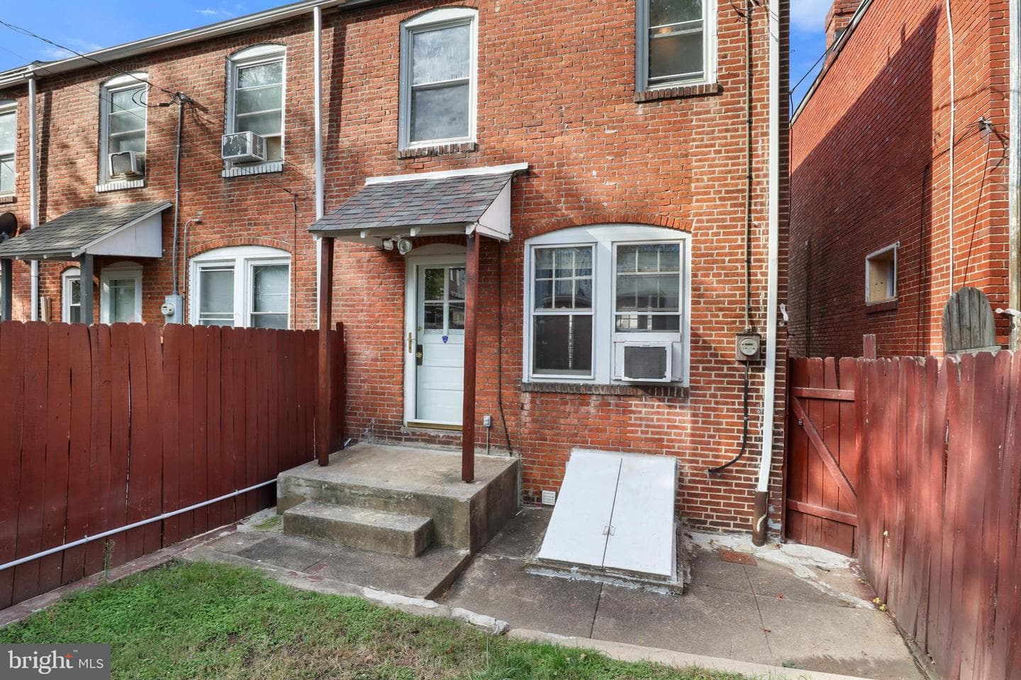 1837 Forster Street photo 19