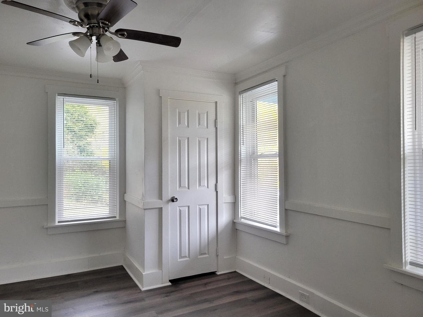 6888 State Route 225 photo 4