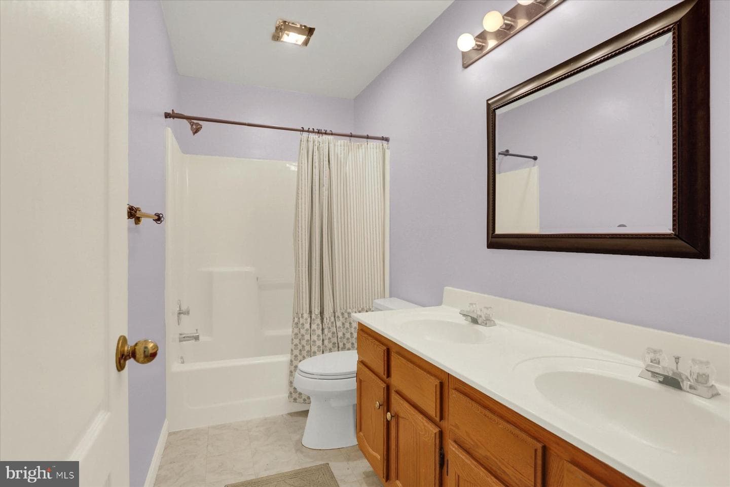 1068 Country Hill Drive photo 18