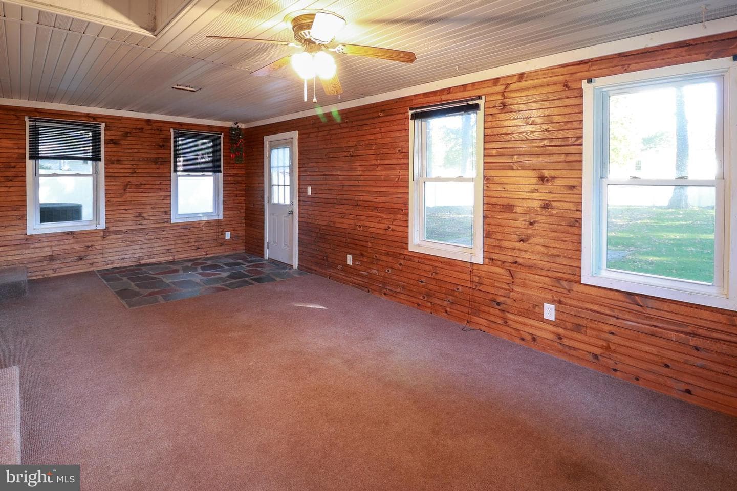 5553 Edsel Street photo 12
