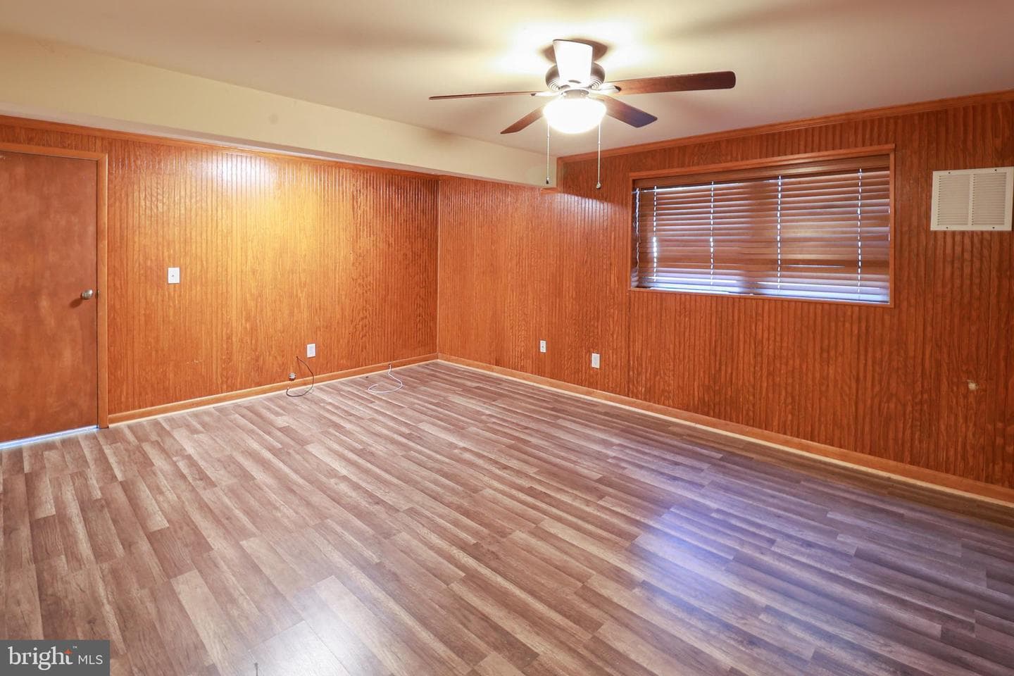 5553 Edsel Street photo 29