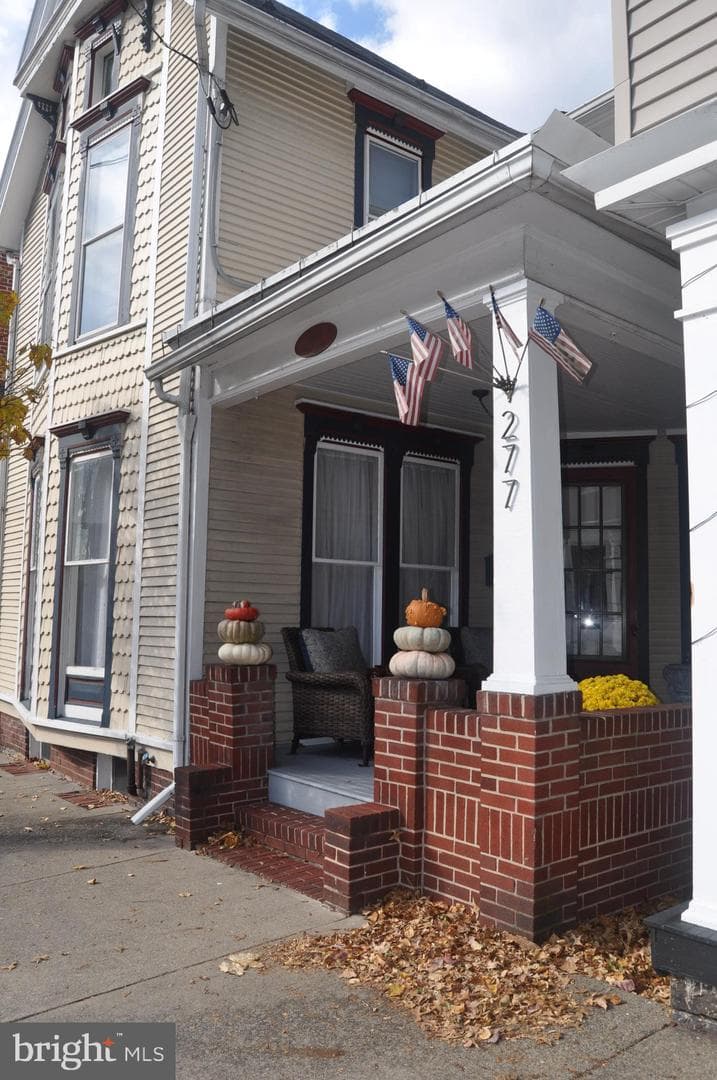 277 Union Street photo 3