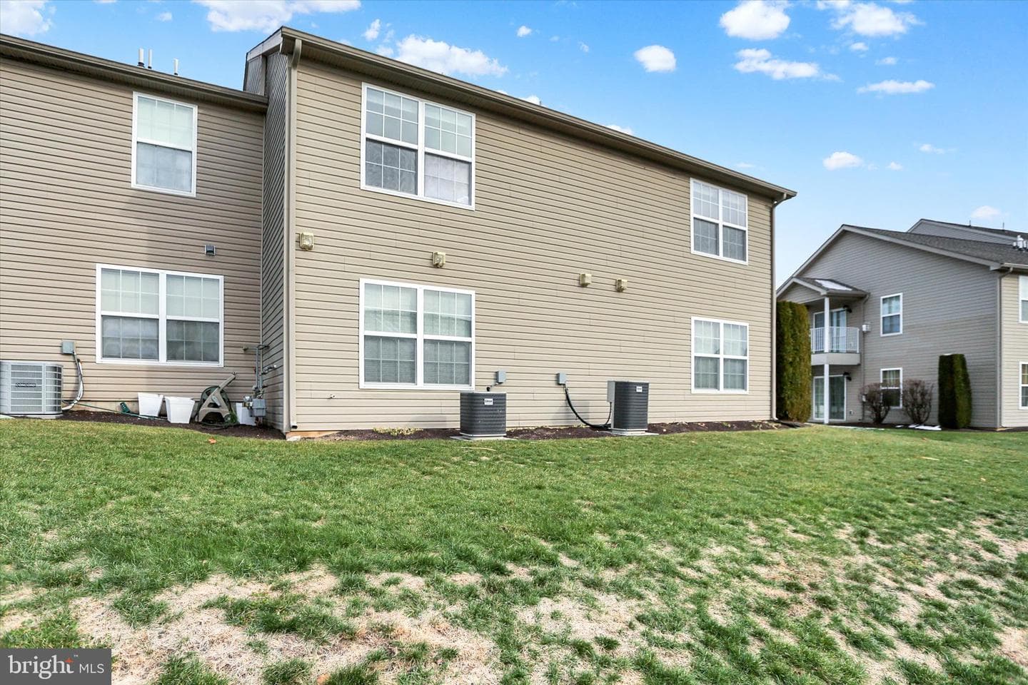 287 Thrush Drive photo 32