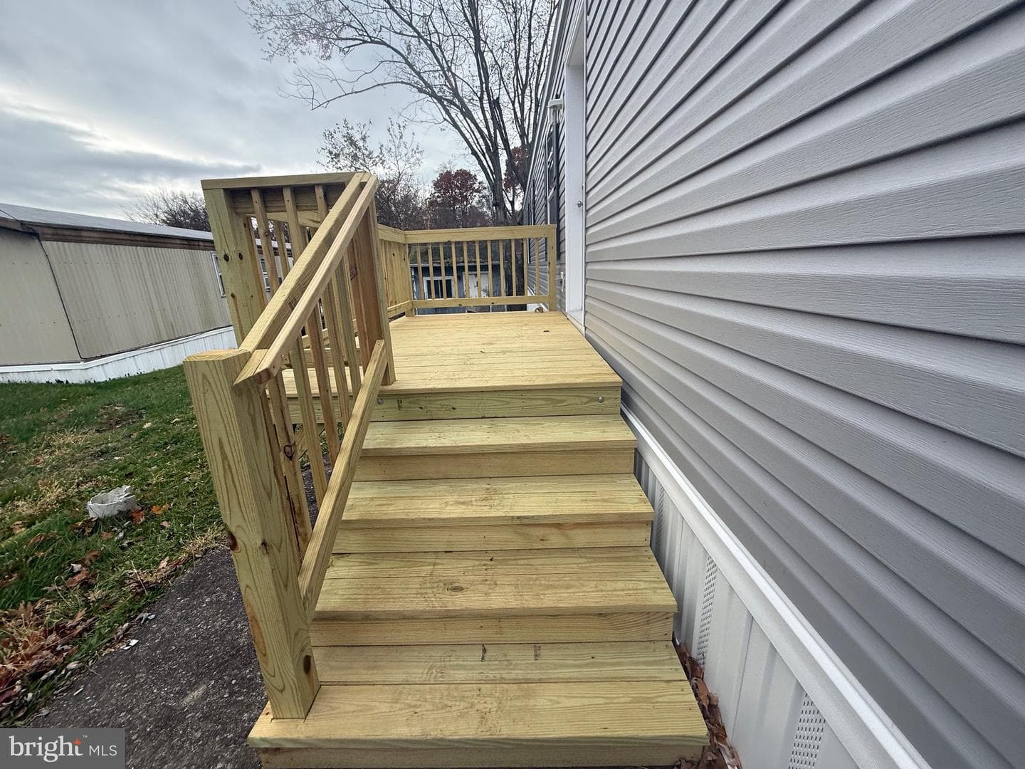 140 Deann Ln photo 3