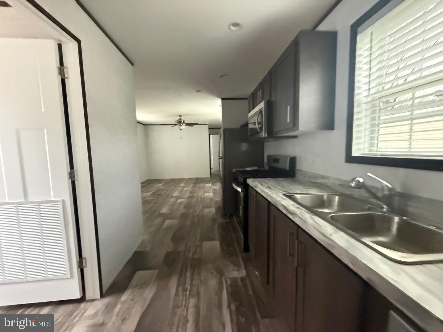 140 Deann Ln photo 7