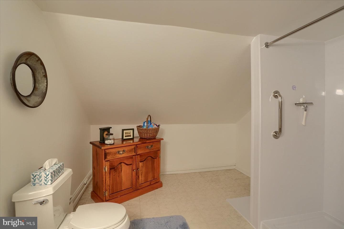 46 Vine Street photo 20