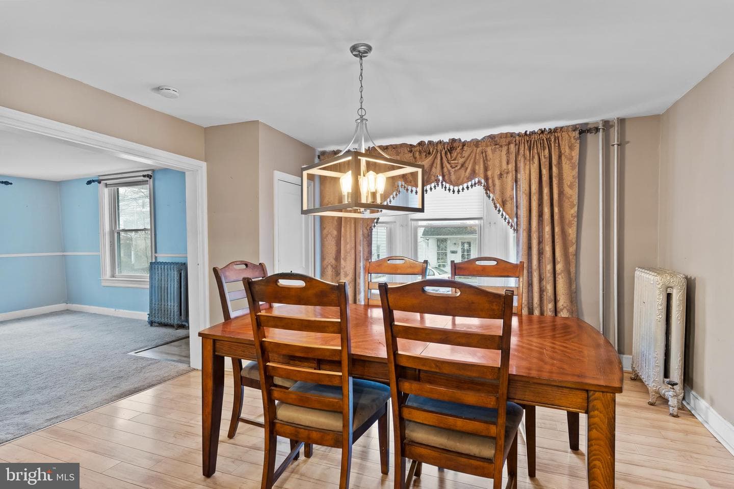 328 N Spring Street photo 9