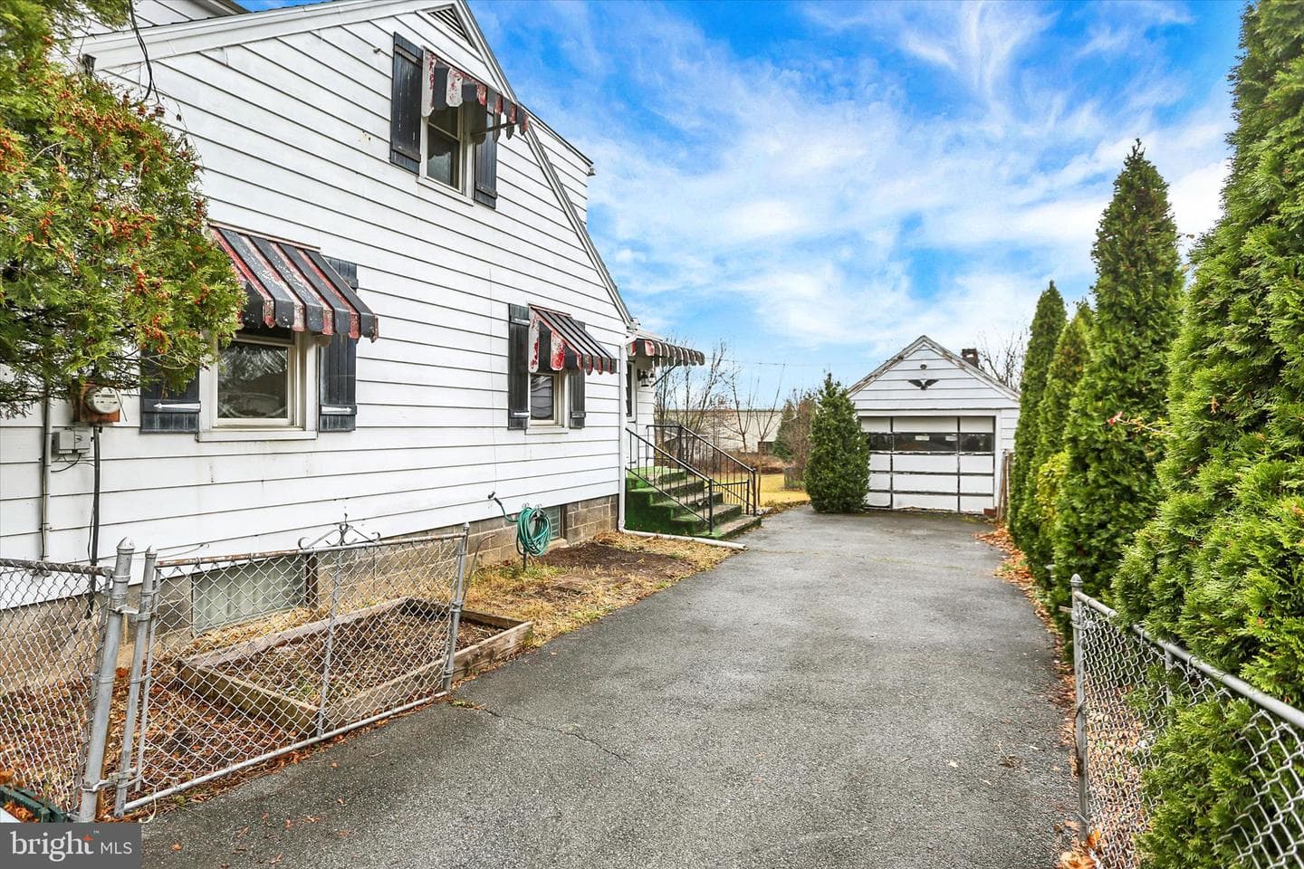 6221 Blue Bird Avenue photo 23