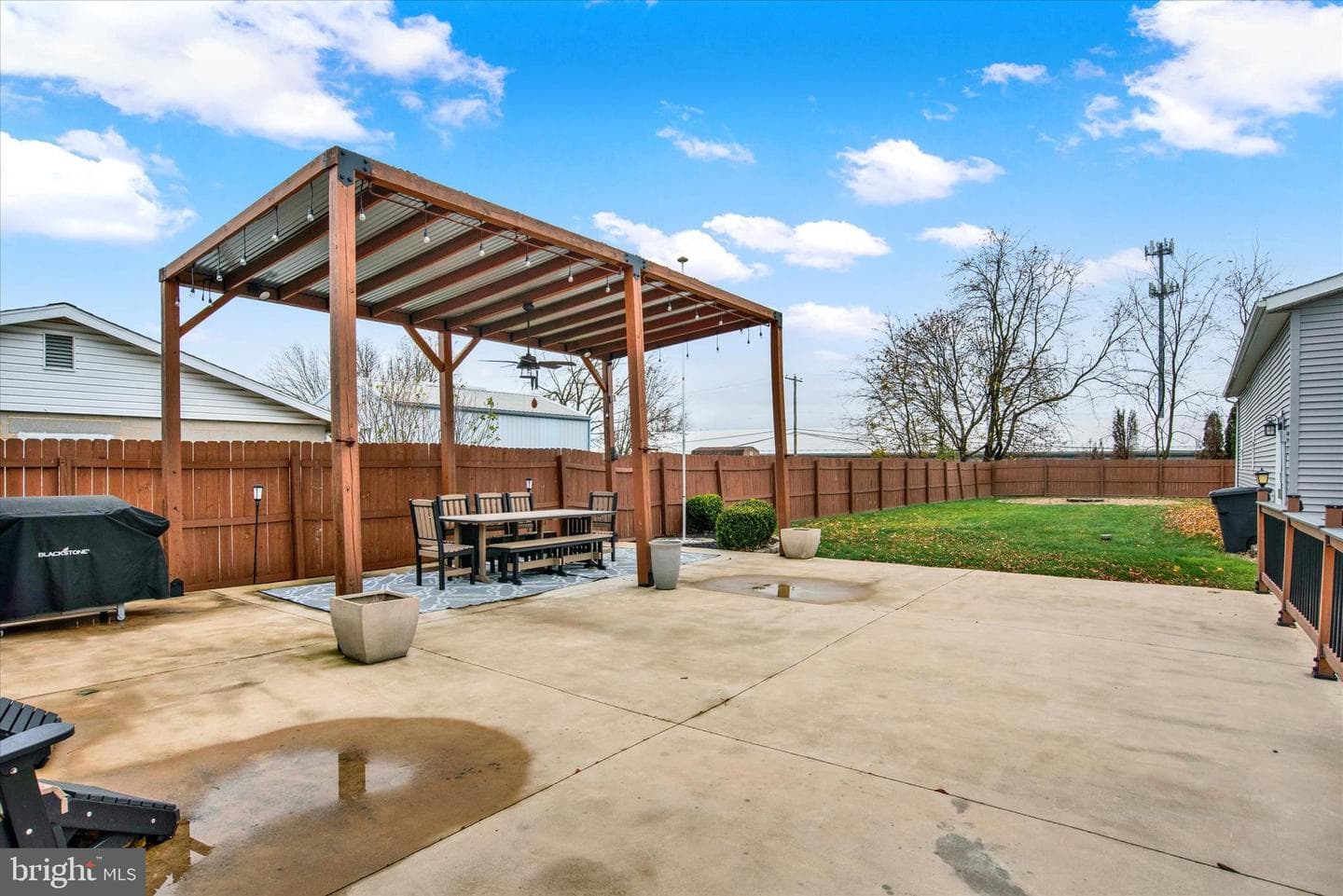 6129 Bluebird Avenue photo 26