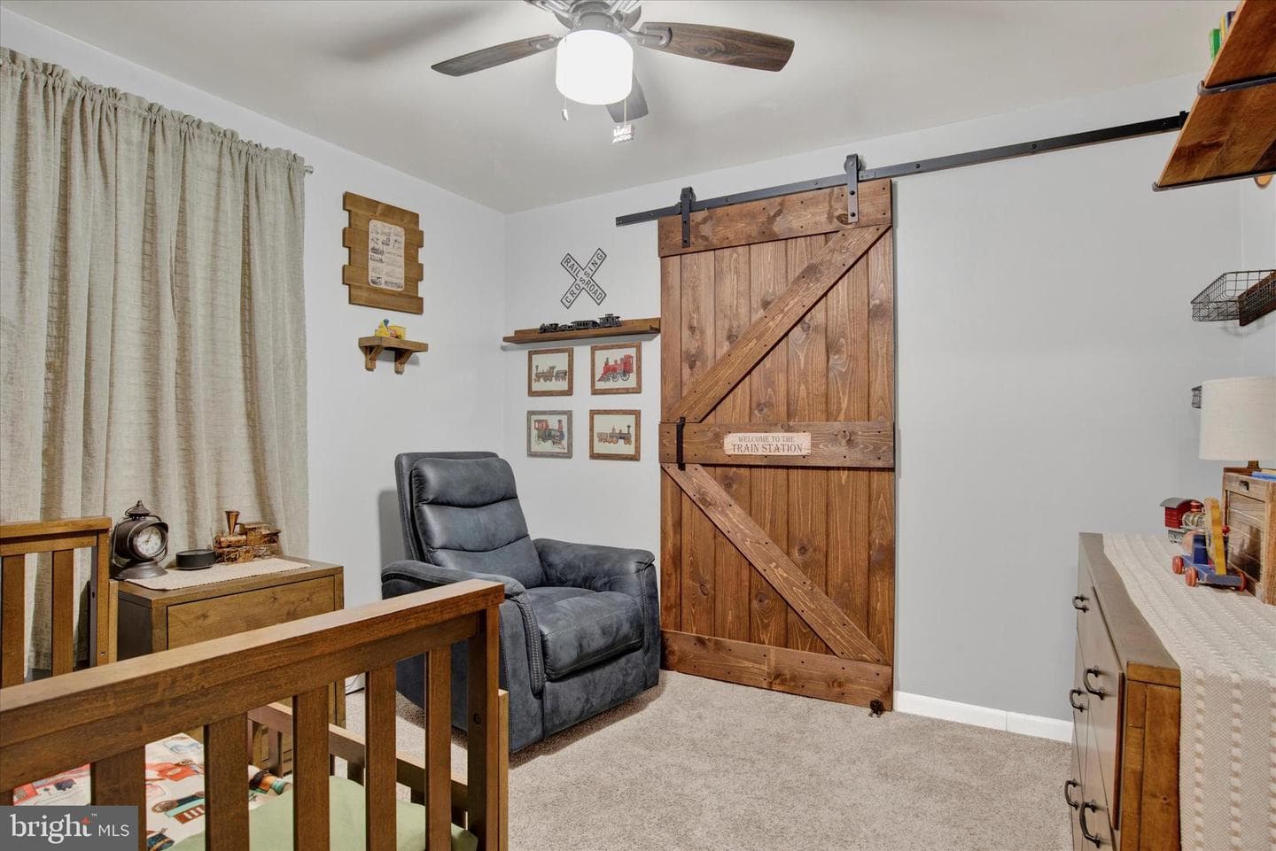 6129 Bluebird Avenue photo 7