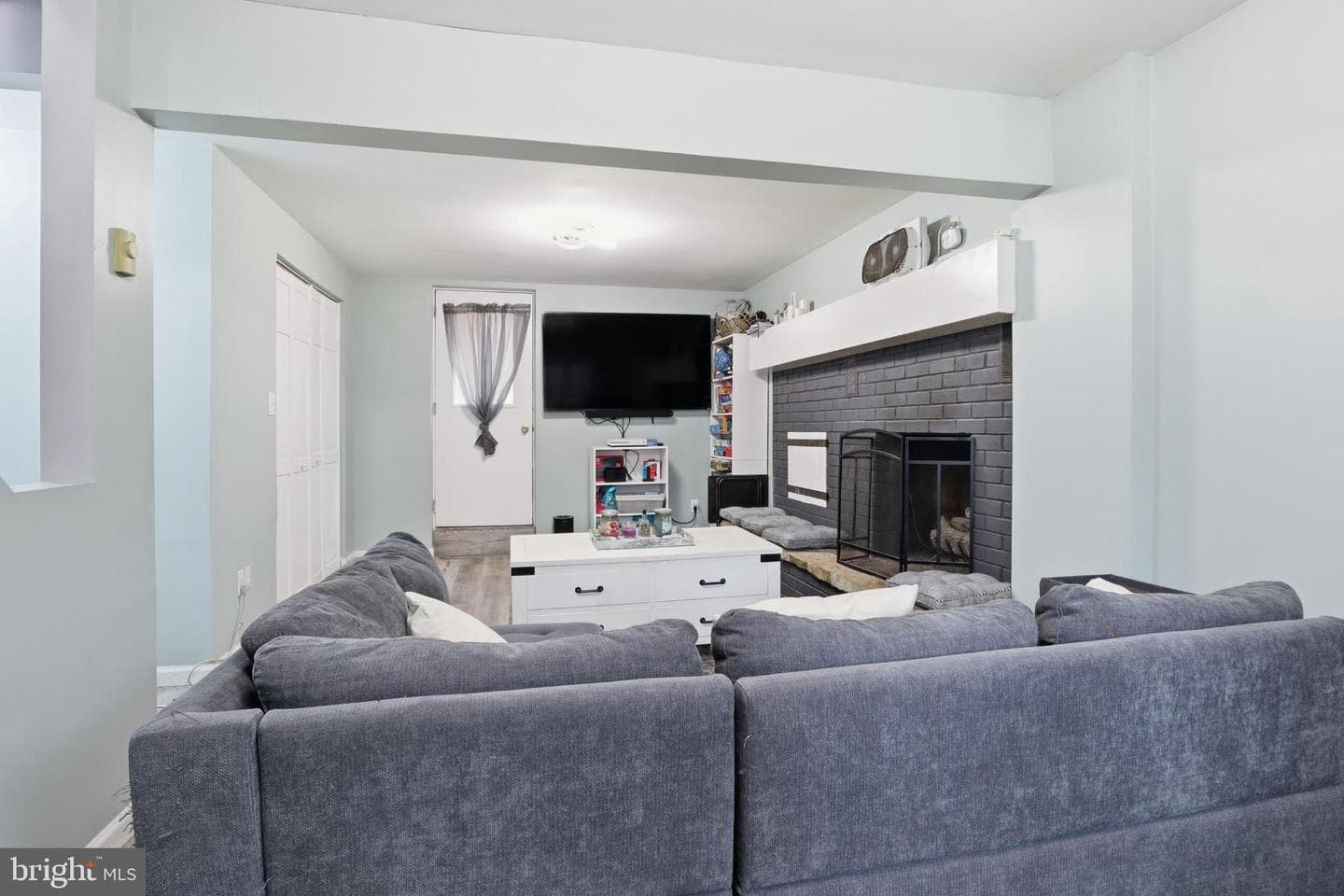 715 Claster Boulevard photo 22