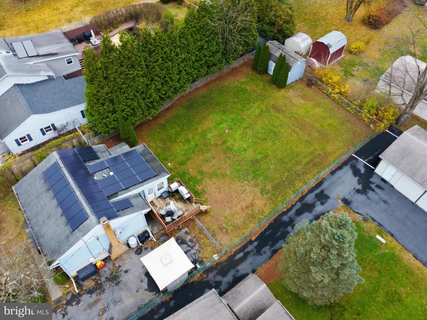 715 Claster Boulevard photo 33