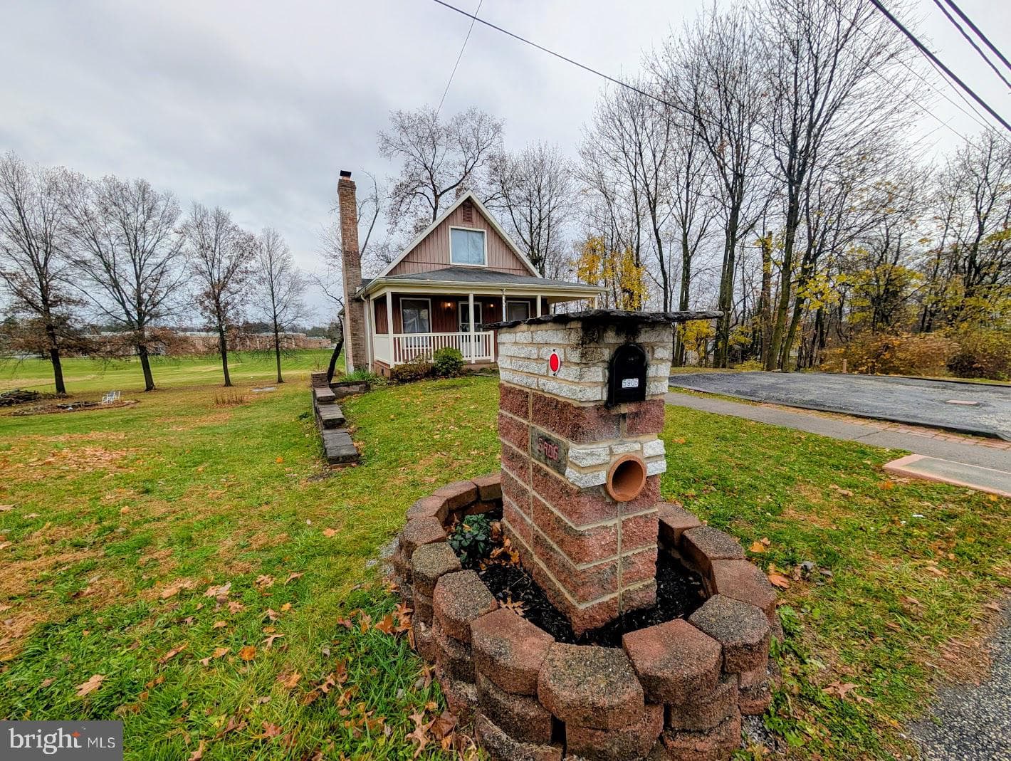 5905 Larue Street photo 43