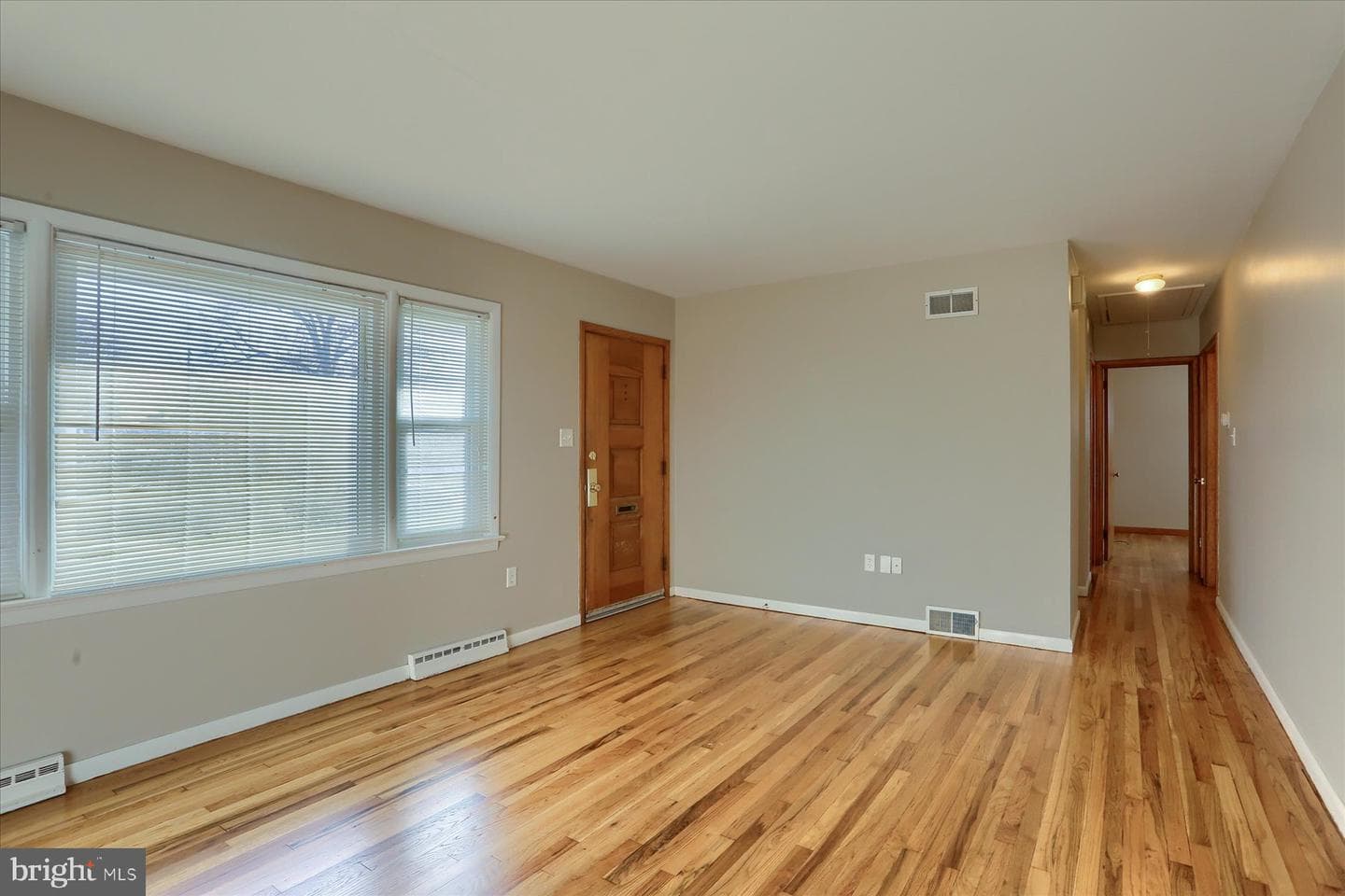 3240 Cloverfield Road photo 6