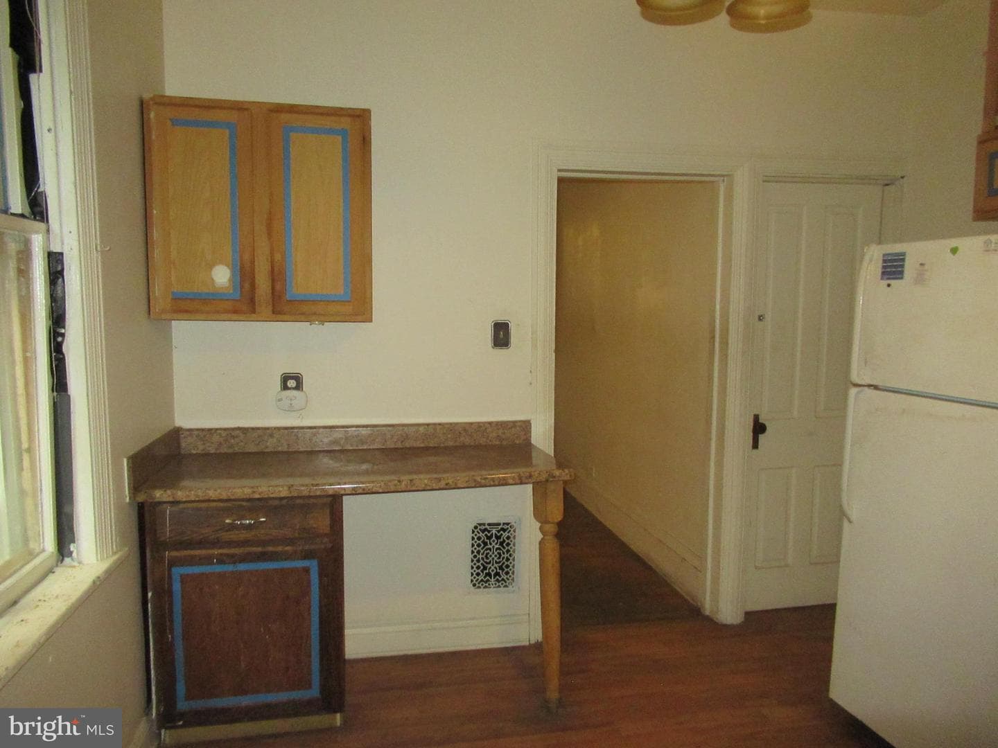 1525 Penn Street photo 4