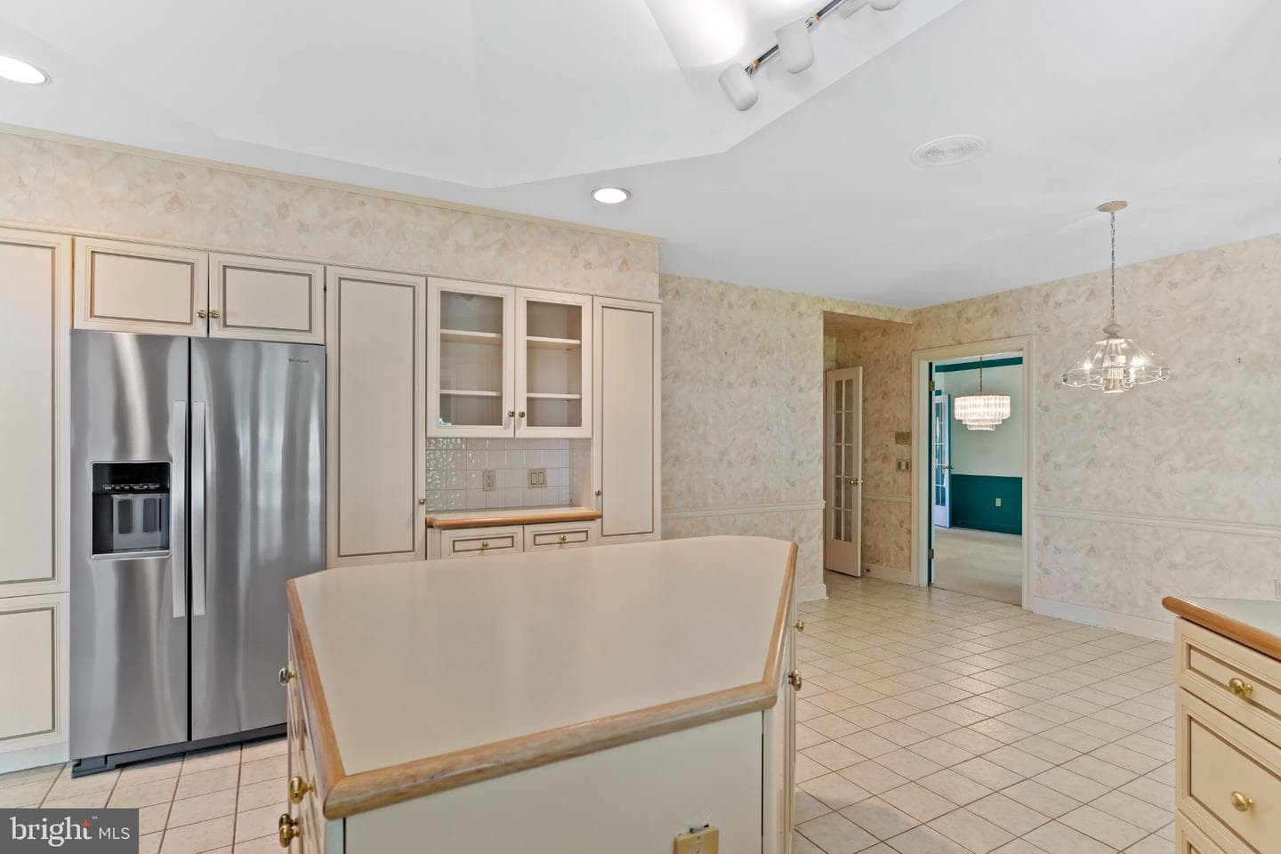 4069 W Tilden Road photo 15