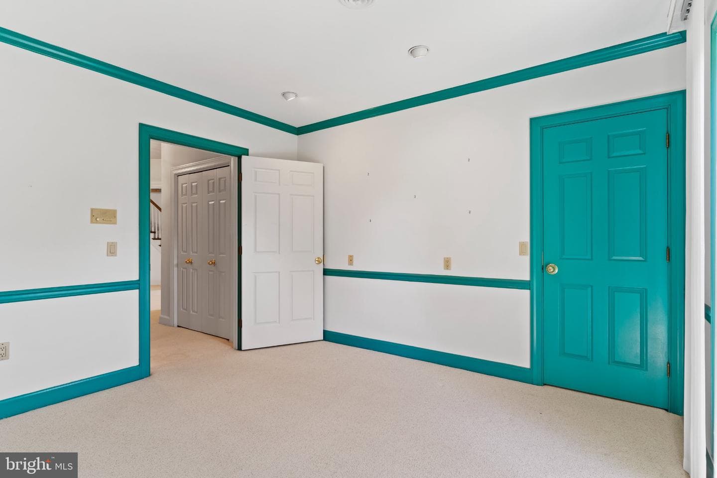 4069 W Tilden Road photo 32