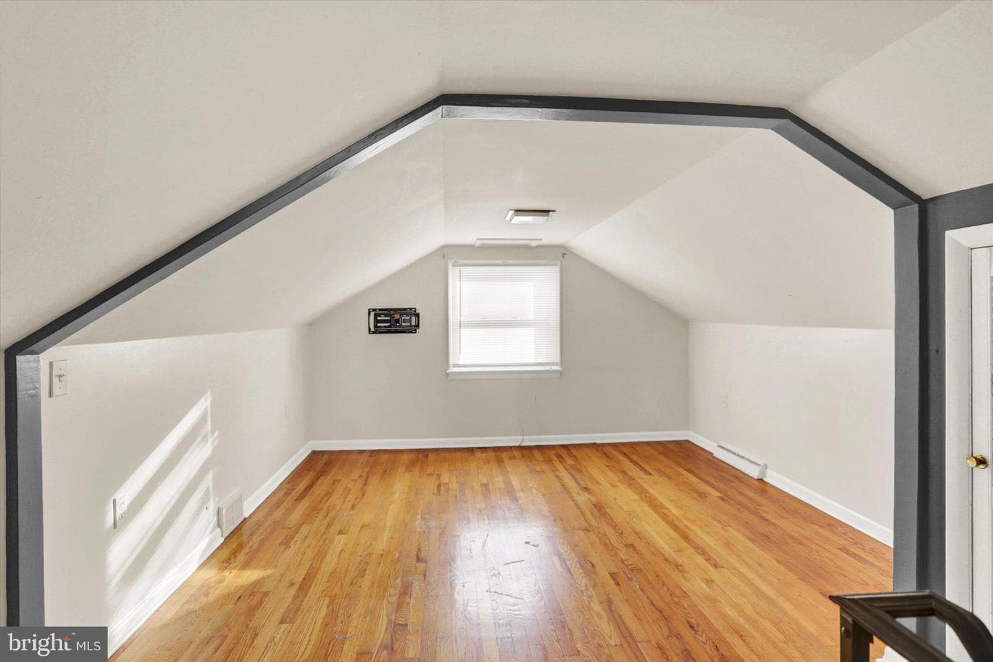 1271 3rd Street photo 27