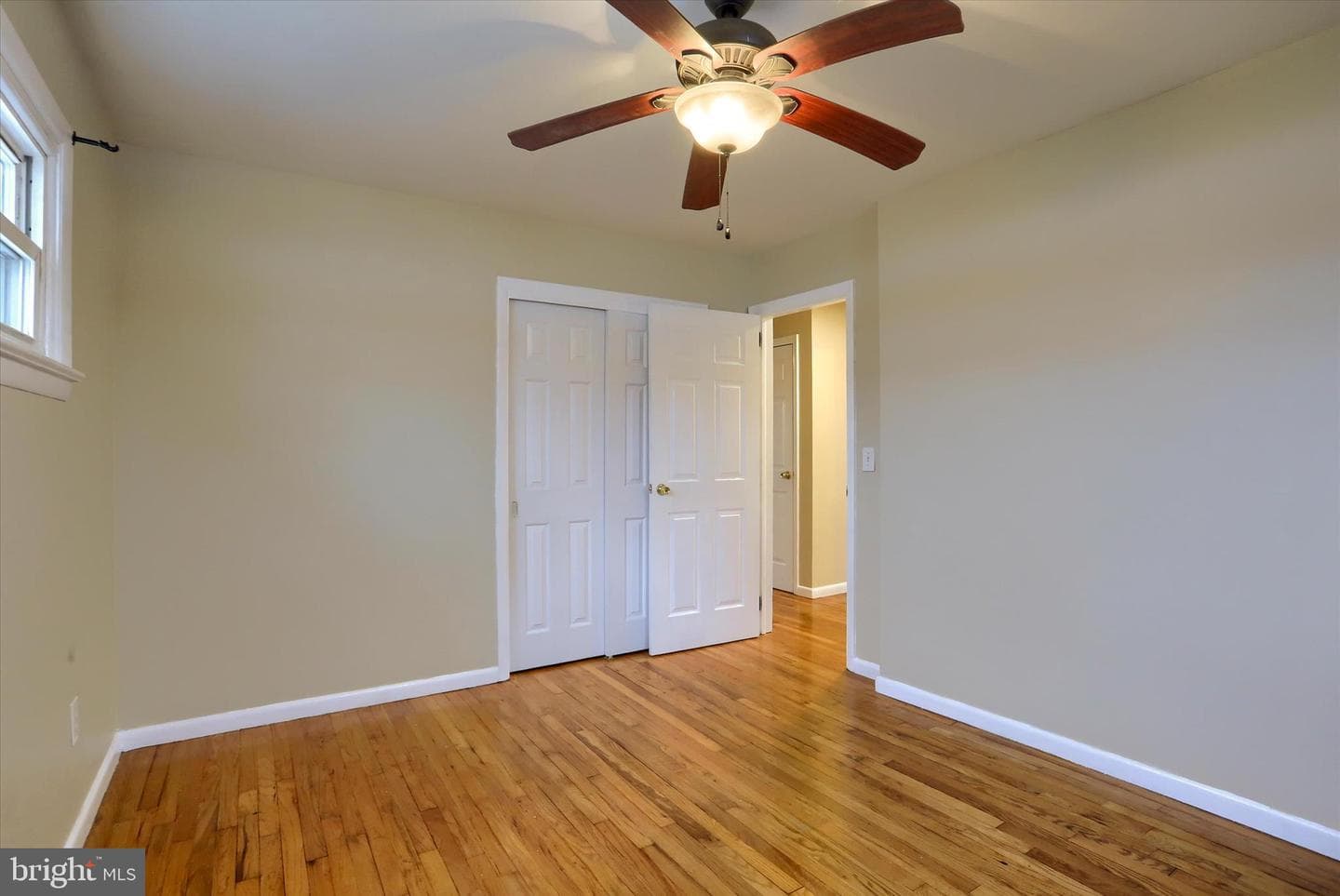7194 Catherine Drive photo 12