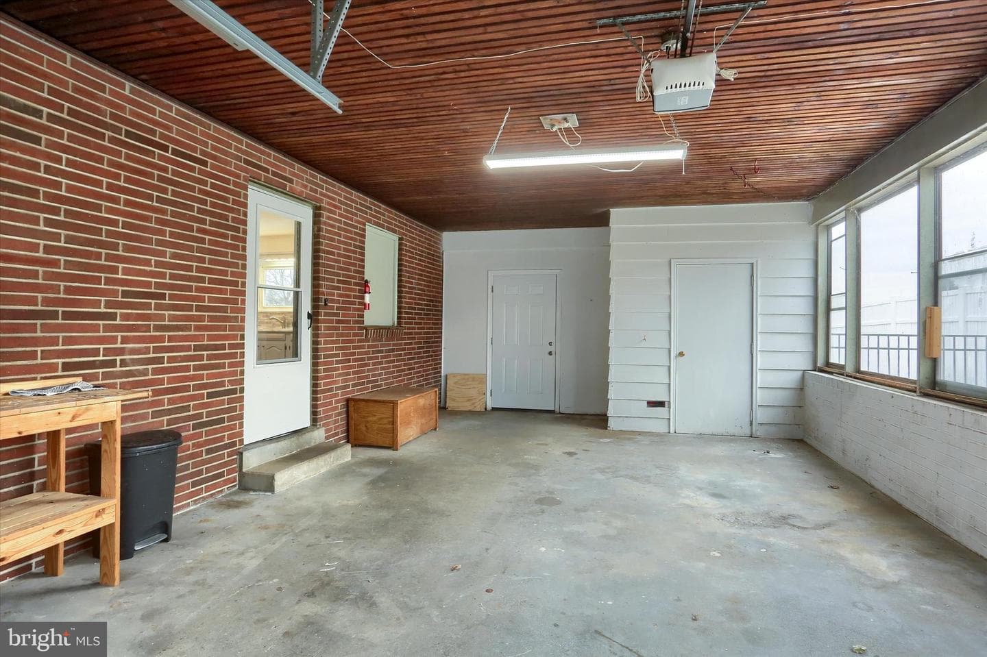 7194 Catherine Drive photo 23