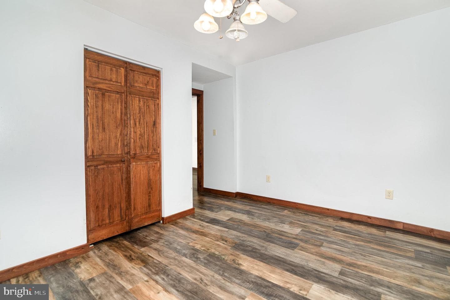 46 Laudermilch Road photo 17