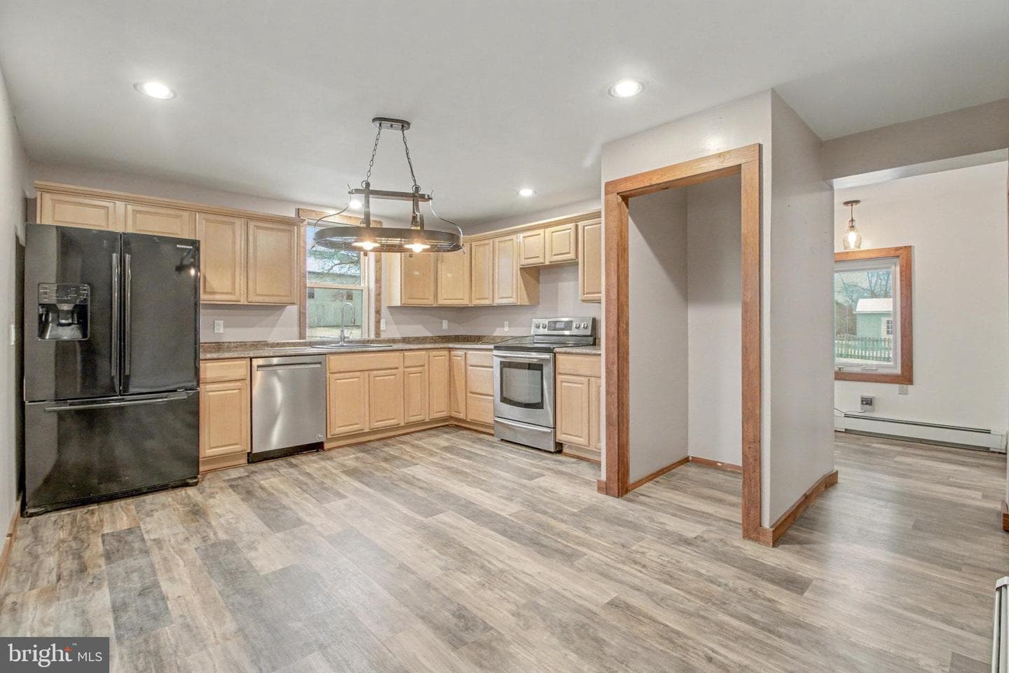 46 Laudermilch Road photo 4