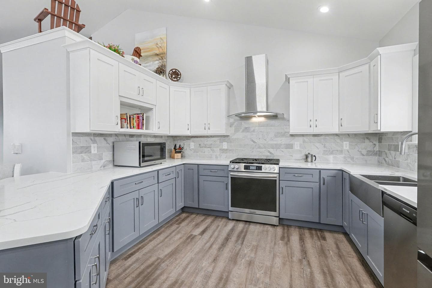 461 Kelker Street photo 9