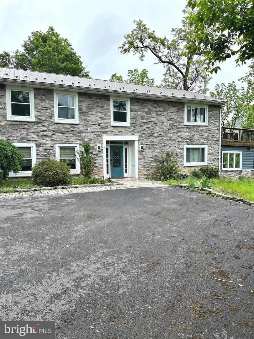 1801 Crums Mill Road