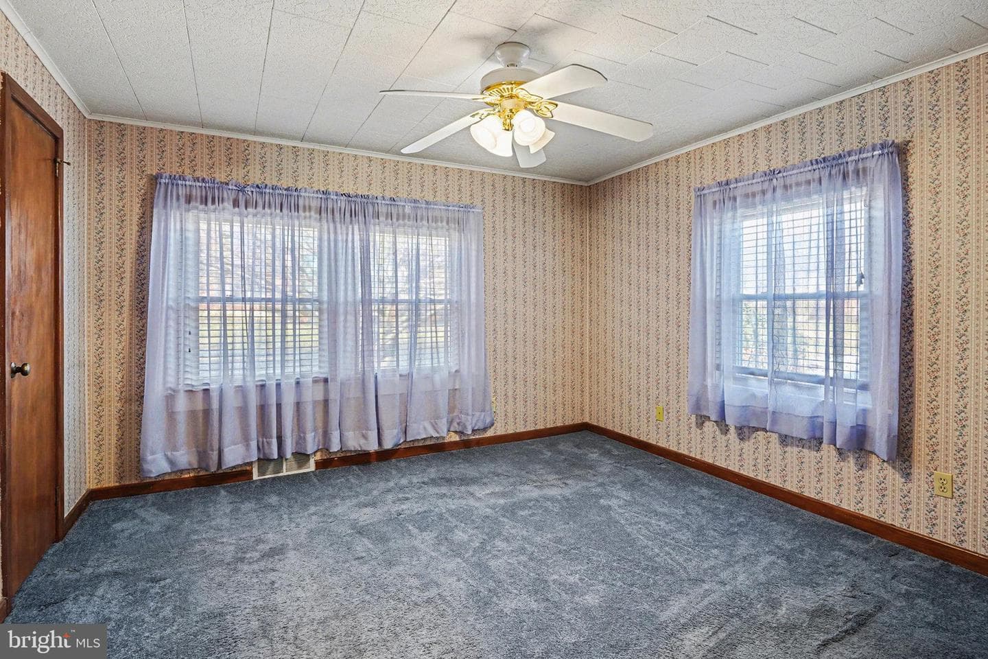 5113 Earl Drive photo 10
