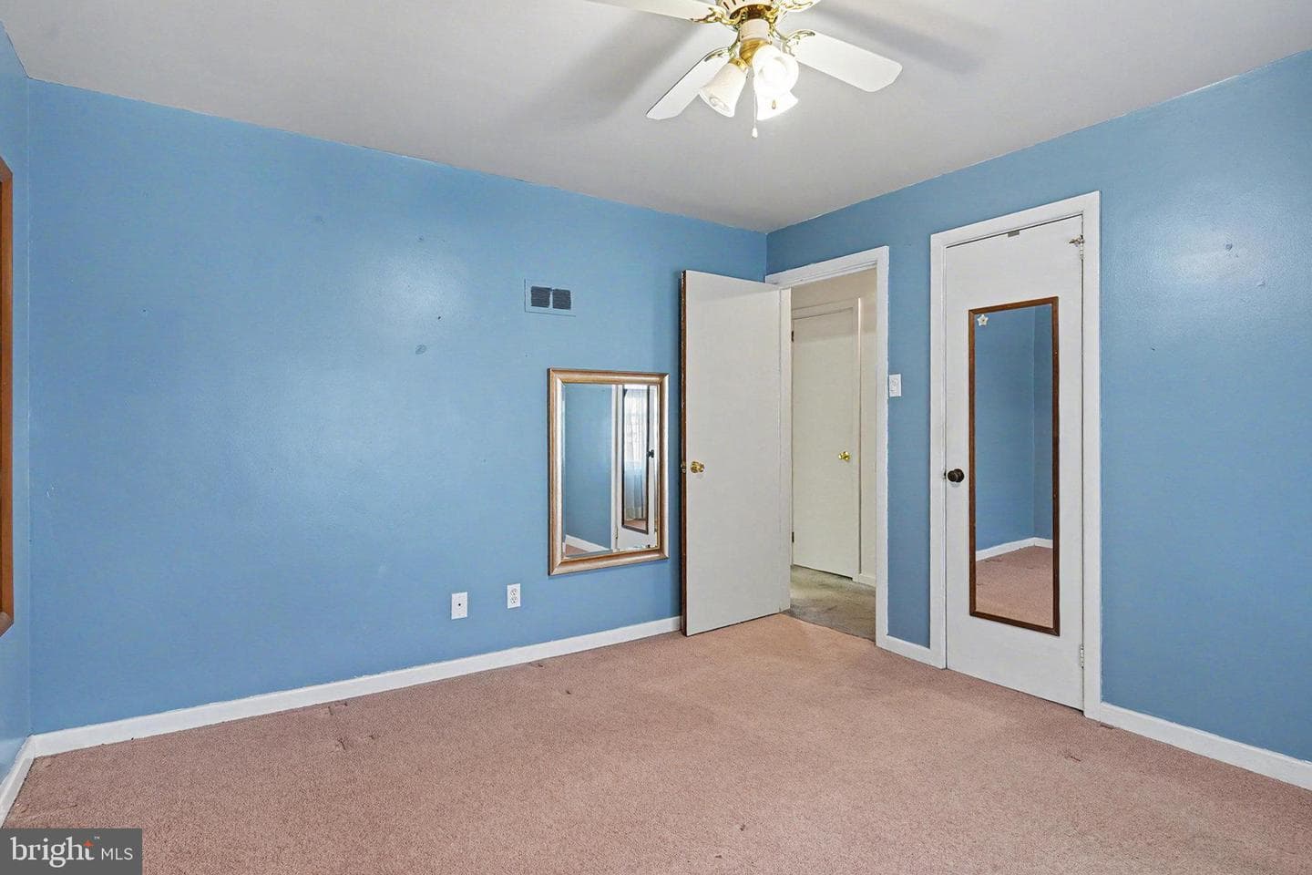5113 Earl Drive photo 13