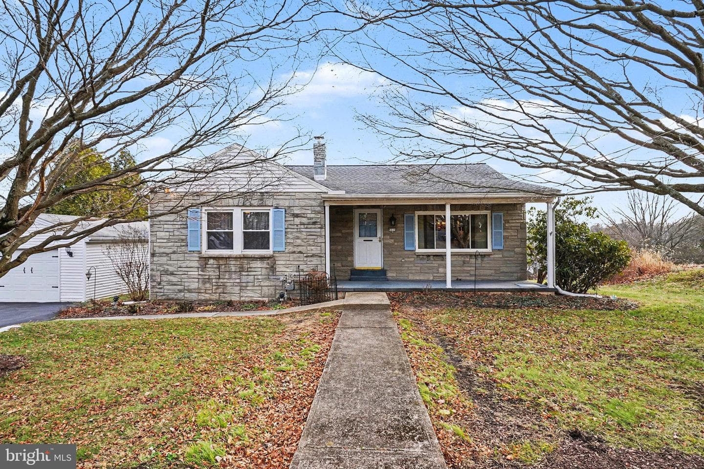 5113 Earl Drive photo 2