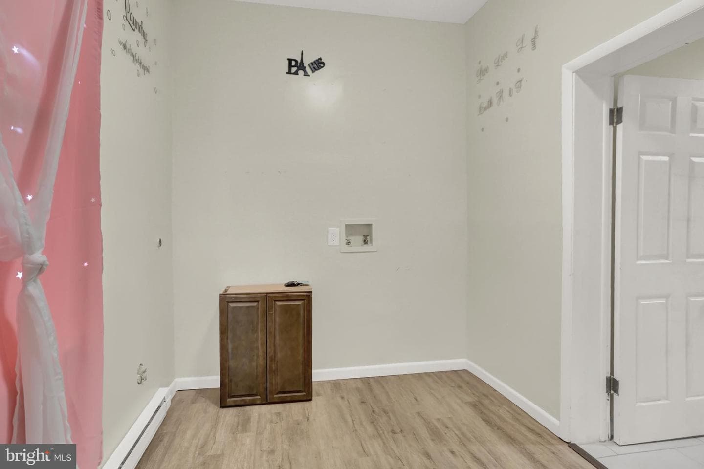 518 Emerald Street photo 18