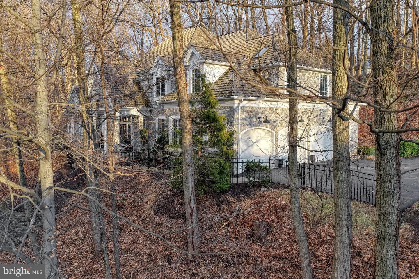 624 Carrington Court