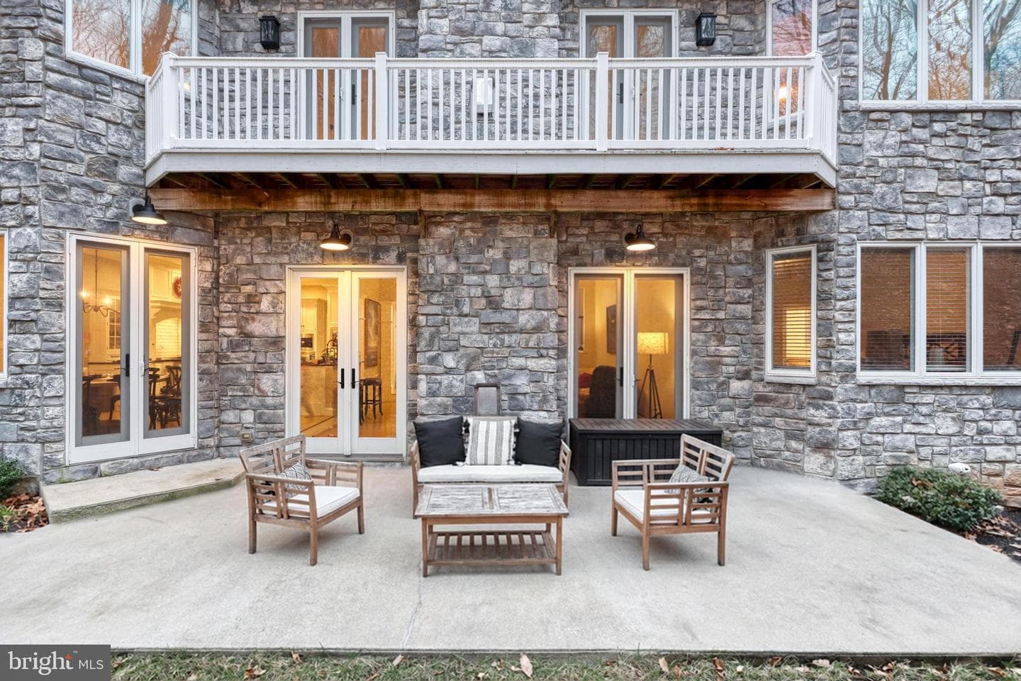 624 Carrington Court photo 49