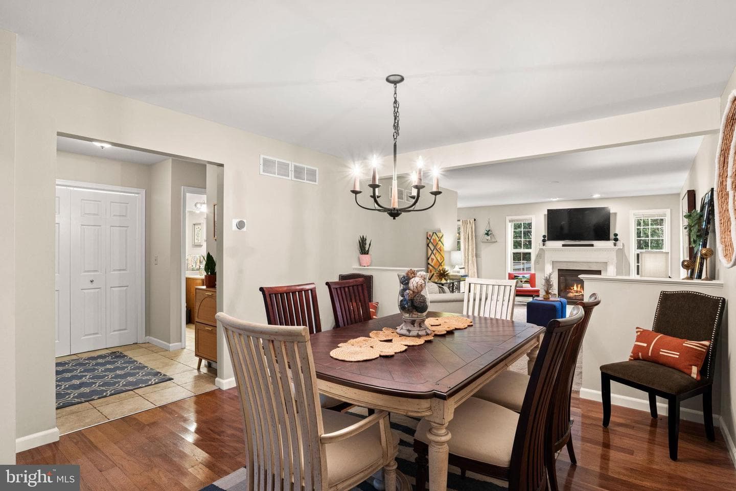 4288 Emily Drive photo 10
