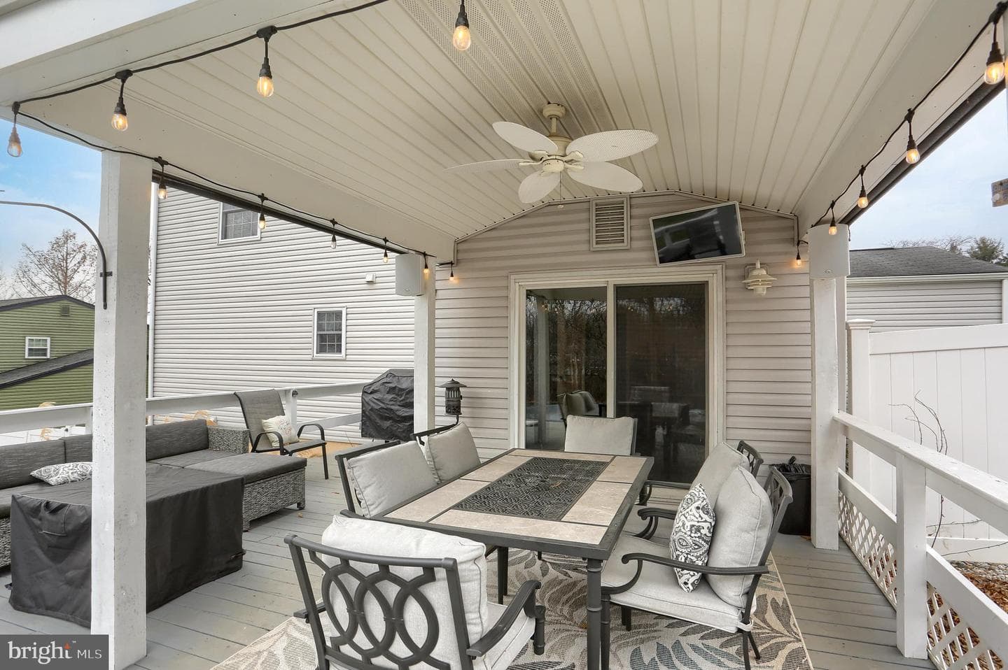 850 Cardinal Drive photo 28