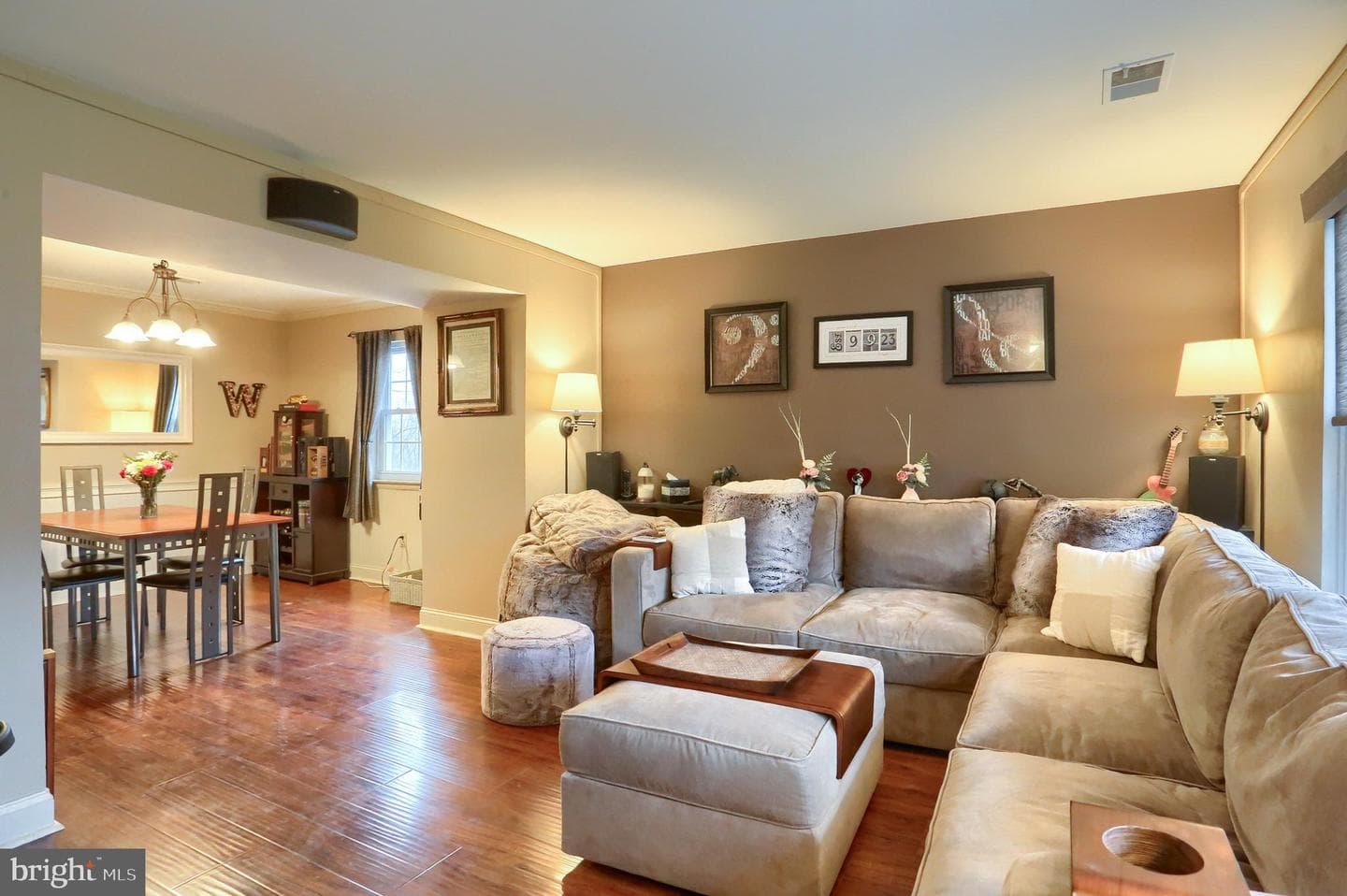 850 Cardinal Drive photo 5