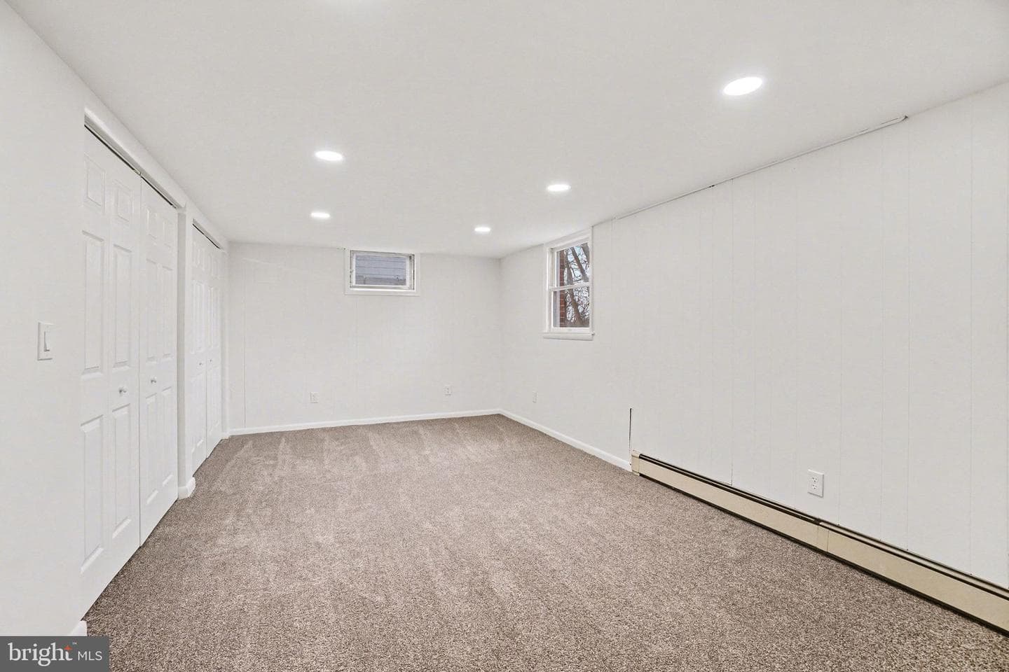 105 Chestnut Alley photo 18