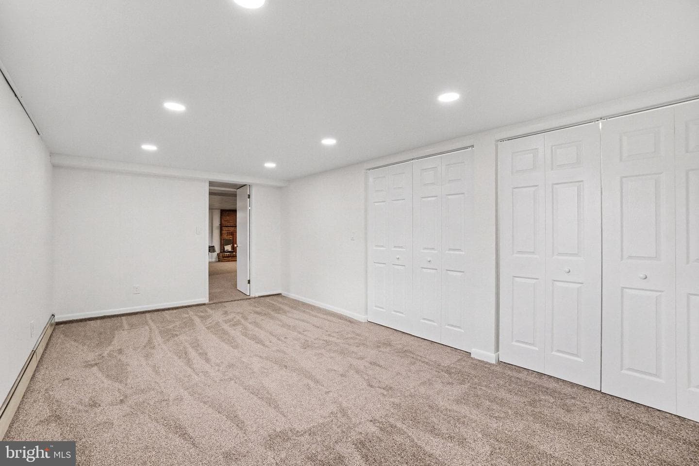 105 Chestnut Alley photo 19
