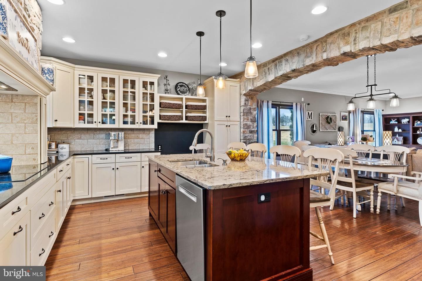 214 N Mill Road photo 12