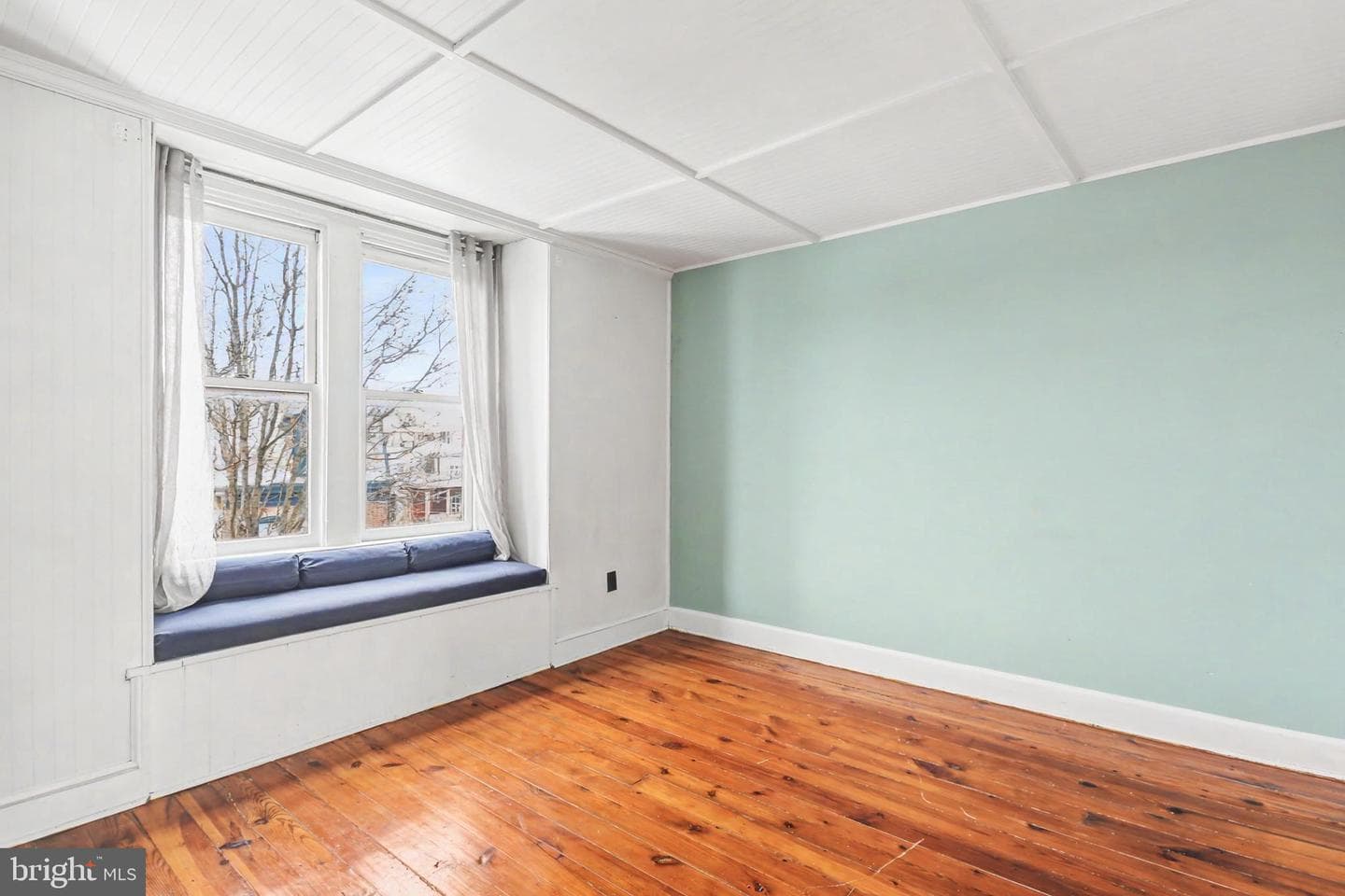 111 Calder Street photo 29