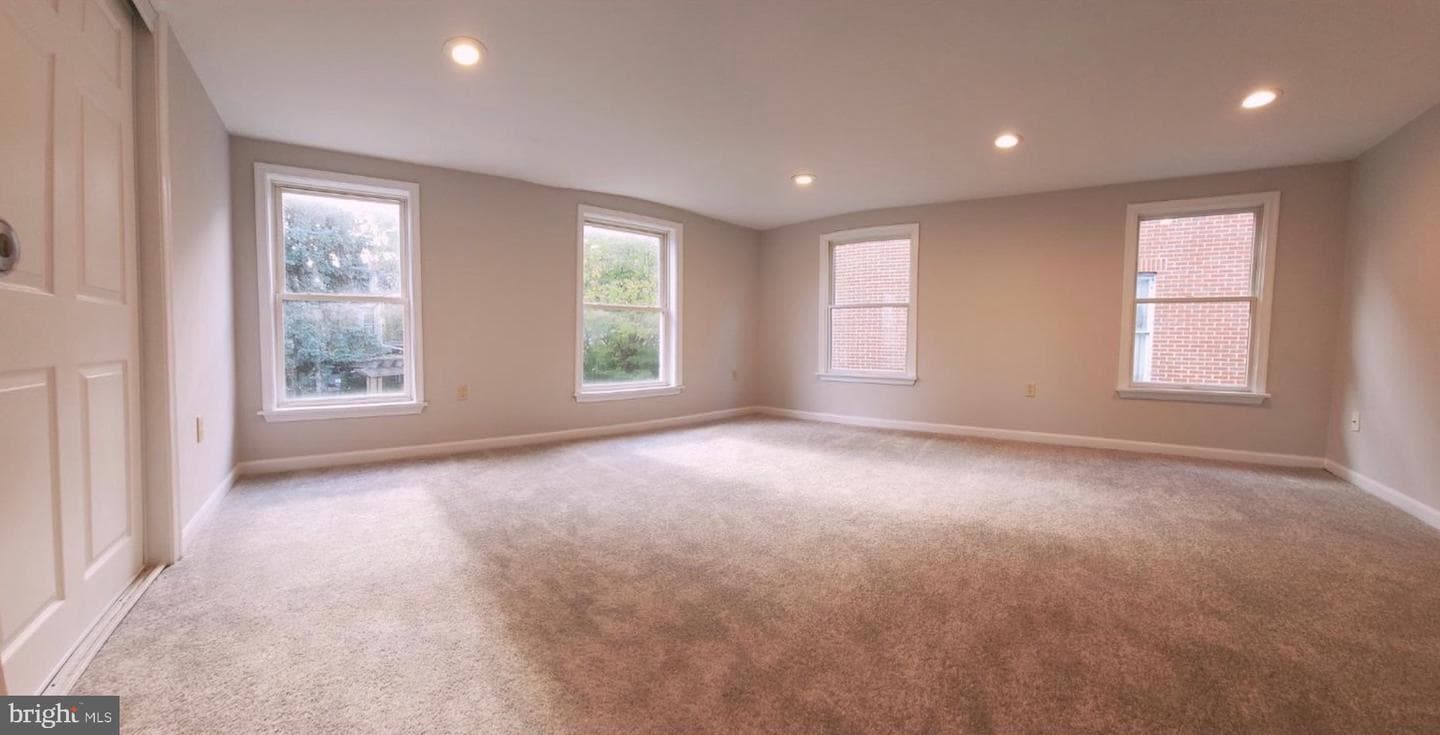 622 Showers Street photo 15