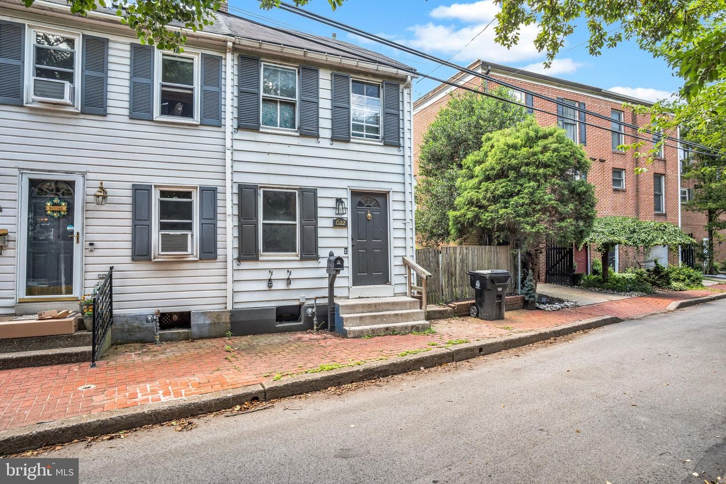 622 Showers Street photo 19